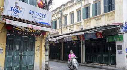 Hàng loạt phố ẩm thực “xuyên đêm” ở Hà Nội chưa hẹn ngày trở lại vì dịch Covid-19