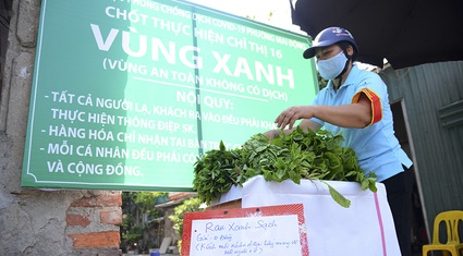 Ảnh, Clip: Những "vùng xanh" đầu tiên ở Hà Nội được lập chốt, bảo vệ nghiêm ngặt