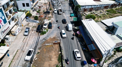 Hơn 2km đường thi công gần 10 năm vẫn ngổn ngang 