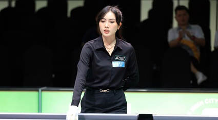 "Say" nhan sắc nữ trọng tài, cơ thủ billiards hạng 3 thế giới bị loại đau đớn