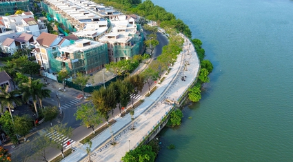 Cận cảnh tuyến vỉa hè ven sông gần 45 tỷ đồng ở Đà Nẵng vừa được đưa vào sử dụng