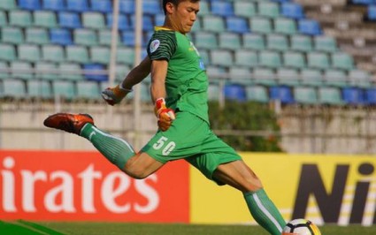 HLV thủ môn U23 Việt Nam bảo vệ Bùi Tiến Dũng