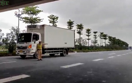 Nút giao thông được giới tài xế gọi là "chiếc bẫy" ở Hà Nội