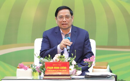 Thủ tướng Chính phủ Phạm Minh Chính đang đối thoại với nông dân Việt Nam lần thứ 4
