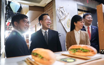 Chủ tịch nước và các quan chức Nhật Bản thưởng thức bánh mì, cafe Việt giữa Tokyo