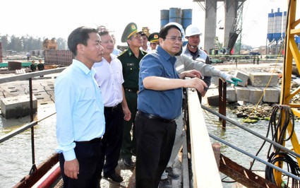 Thủ tướng: Không hy sinh công bằng xã hội, môi trường để đổi lấy tăng trưởng kinh tế đơn thuần