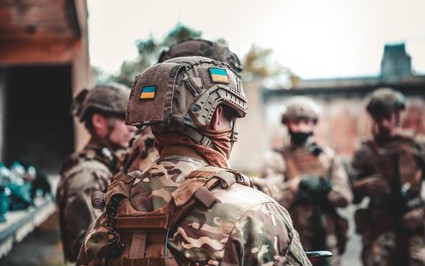 Phát hiện một lực lượng đặc biệt ở Ukraine giống SEAL đang âm thầm chỉ huy 'trận chiến mờ ám' chống Nga