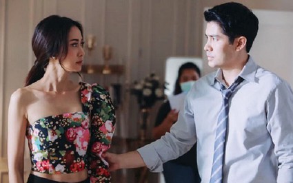 Dẫn vợ trả về nhà ngoại cho bố mẹ dạy lại, nhưng vừa vào tới sân, tôi choáng váng
