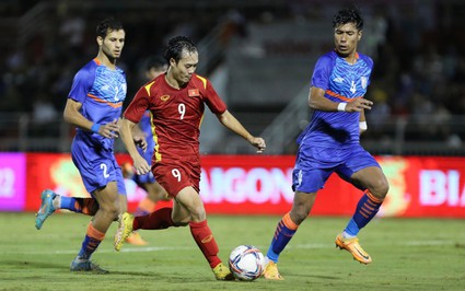Tin sáng (1/6): Nhờ HLV Troussier, Văn Toàn sẽ vượt qua Lê Huỳnh Đức?