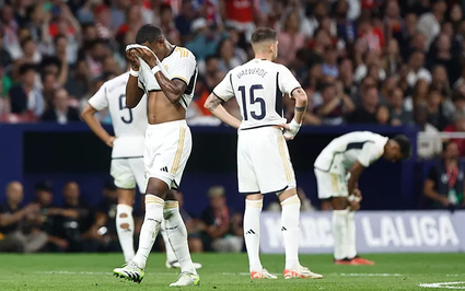 Đứt mạch 5 trận toàn thắng, Real Madrid chính thức mất ngôi đầu La Liga