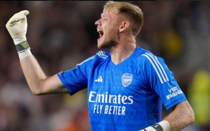 Giữ sạch lưới giúp Arsenal thắng Brentford, thủ môn Ramsdale được khen hết lời