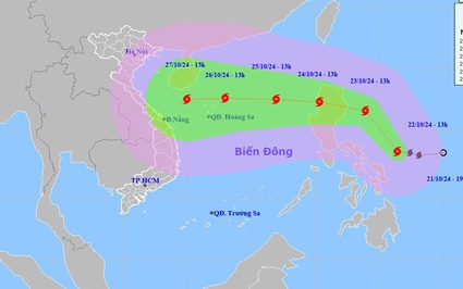 Chuyên gia Khí tượng: Bão TRAMI sắp tiến vào biển Đông, thành bão số 6, có thể đạt cấp 12, giật cấp 15 