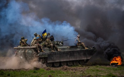 10.000 quân Ukraine bị bao vây theo hướng Kupiansk