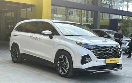 Hyundai Custin lướt đầu tiên rao bán giá khó tin