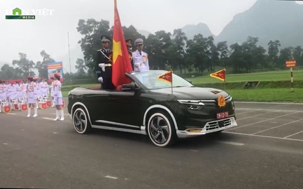 2 chiếc xe mui trần dùng để diễu binh trong Lễ kỷ niệm 70 năm Chiến thắng Điện Biên Phủ có gì đặc biệt?