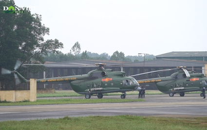 Clip: 12 chiếc trực thăng thẳng tiến sân bay Điện Biên, sẵn sàng cho lễ kỷ niệm 70 năm chiến thắng Điện Biên Phủ