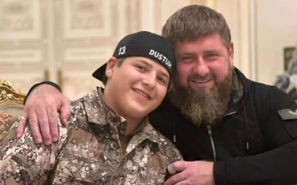 Tổng thống Chechnya Kadyrov khoe trọng trách mới bất ngờ của cậu con trai 16 tuổi