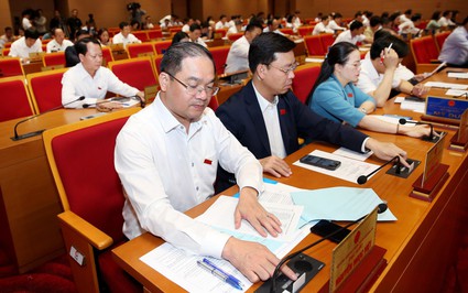 HĐND TP Hà Nội đồng ý không sáp nhập quận Hoàn Kiếm, giảm 61 xã, phường và lập thêm 2 quận mới