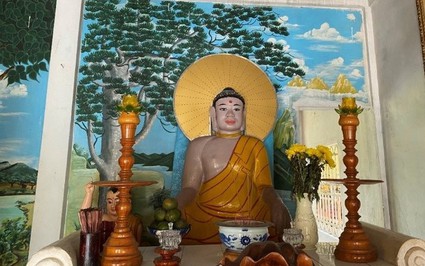Tượng Phật cổ Champa tại một ngôi chùa cổ ở Quảng Nam, dân vô tình phát hiện khi đào một gò đất