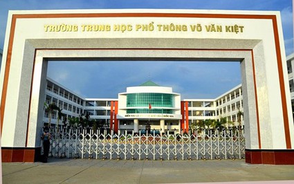 7 năm khiếu kiện, một thầy giáo ở tỉnh Kiên Giang sắp được xin lỗi và bồi thường