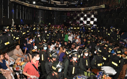 Bắt giữ khẩn cấp, khởi tố 23 người ở quán bar Phương Lâm tại TP.HCM