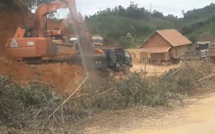 Dùng đất khai thác trái phép thi công trình Nhà nước tại Bình Định