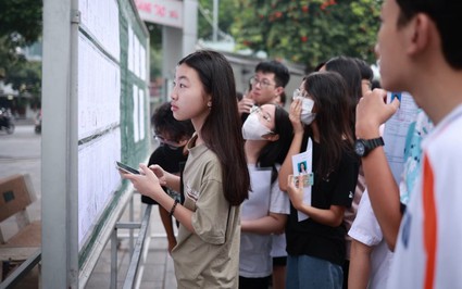 Người đưa thông tin đề thi lớp 10 môn Văn ở Hà Nội bị lộ có thể bị xử lý thế nào?