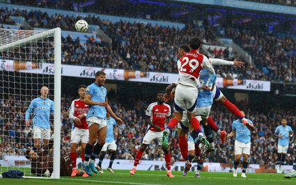 Arsenal “đánh rơi” chiến thắng trước Man City, vì sao HLV Arteta vẫn tự hào?