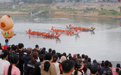 Thủ tướng yêu cầu thực hiện nếp sống văn minh, an toàn, tiết kiệm trong Lễ hội xuân năm 2025