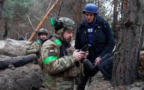 Chuyên gia dự báo Ukraine và NATO chuẩn bị quân đoàn tấn công để tiến vào Crimea hoặc cắt đứt Donbass khỏi Nga