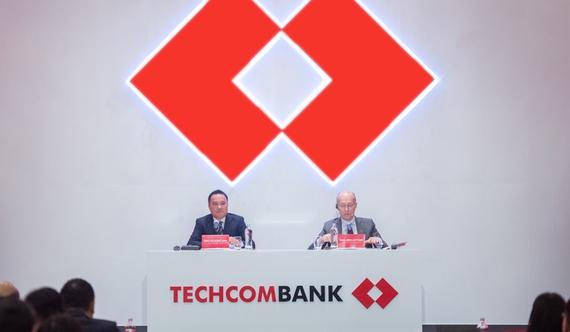 Không "ôm" ngân hàng yếu: "Sếp" Techcombank nói gì?