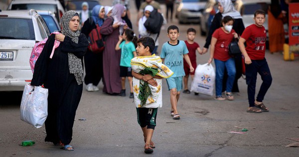 100,000 people still have not left Gaza