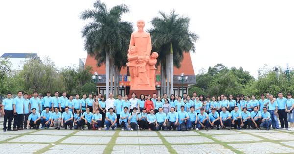 116 members of the Ho Chi Minh City Farmers’ Association visited and studied in Binh Thuan