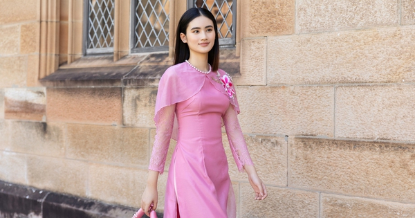 Miss Y Nhi wears a beautiful ao dai to transform into a 