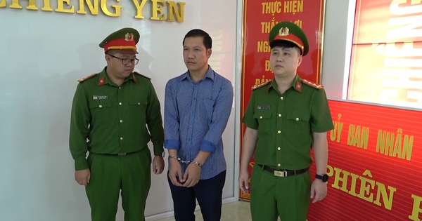 “Giả mạo trong công tác”, nguyên Chủ tịch xã ở Sơn La bị bắt