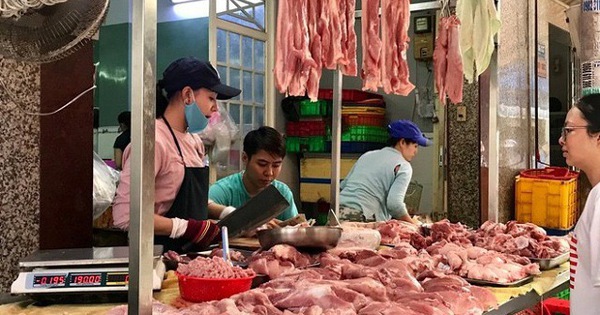 1 tháng sau ngày tăng lương cơ sở 1/7: Lao động kêu vẫn không đủ tiêu, vì sao?