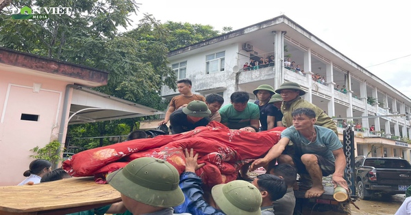 Video: Những hình ảnh đau thương từ hiện trường vụ sạt lở kinh hoàng vùi lấp nhiều người ở Lào Cai