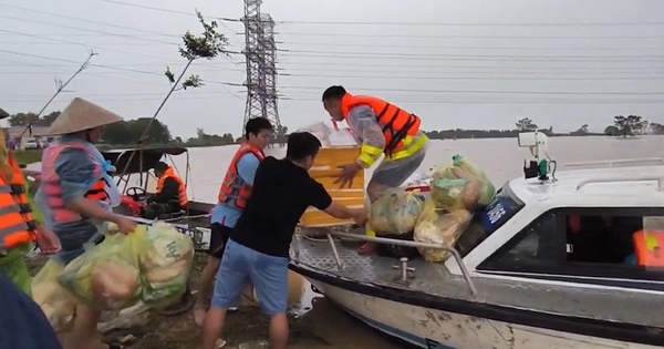 Video: After fleeing floods in their village, Thai Nguyen people went to Bac Giang to provide relief