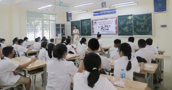 Các khoản thu đầu năm: Đây mới là cách hay để nhà trường "có tiền" mà phụ huynh nào cũng vui vẻ