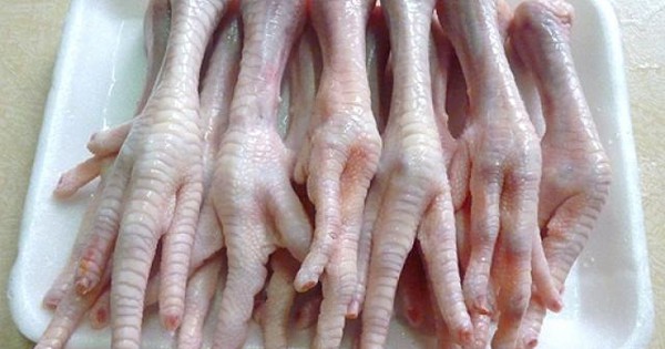 Nguồn gốc và quy trình sản xuất chân gà rút xương phượng hoàng như thế nào?
