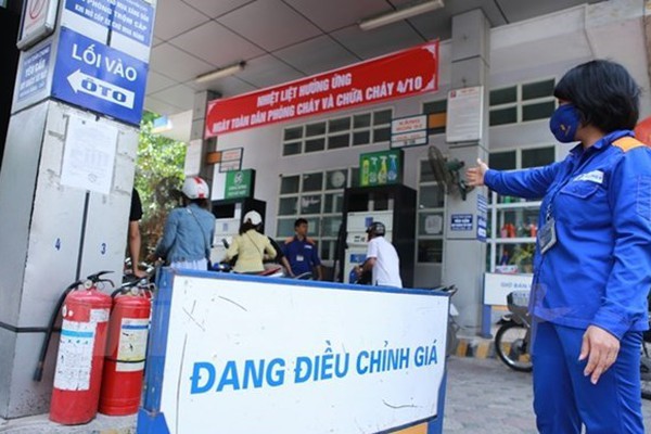 Giá xăng dầu hôm nay 20/3: Giá xăng dầu trong nước sắp giảm mạnh?