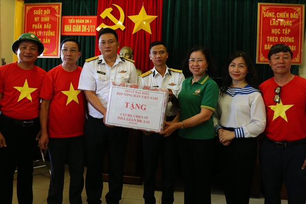 Ký sự Trường Sa (Bài 6): Vững chãi, sắt son nơi đầu sóng