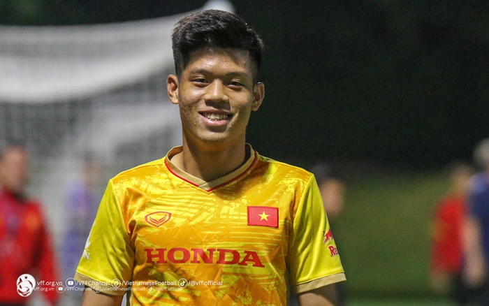 nguyen-duc-viet-01-