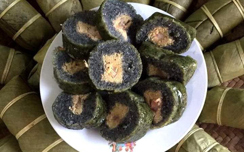Lạ lùng món bánh chưng đen đặc sản... chọn vợ của trai tráng vùng cao