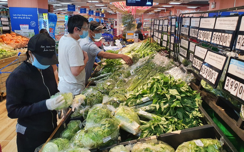 TP.HCM: Người dân hết tích trữ, siêu thị vẫn dự trữ hàng gấp 4-5 lần