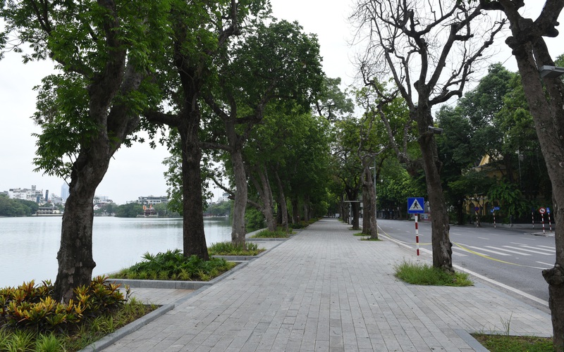 Thường trực Thành ủy Hà Nội chỉ đạo xem xét nới lỏng một số hoạt động dịch vụ sau ngày 15/9