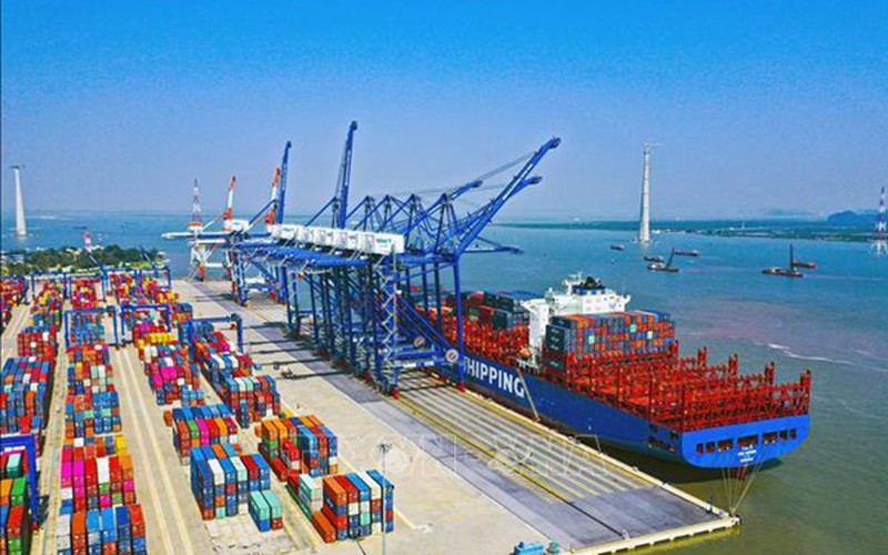 Đề xuất không thu phí sử dụng hạ tầng khu vực cửa khẩu cảng biển với hàng hóa vận tải bằng đường thủy nội địa
