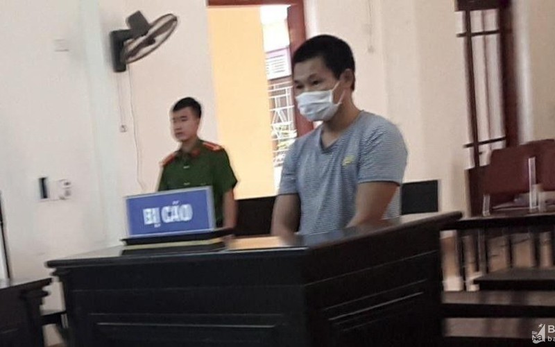 Nghệ An: Nam thanh niên lĩnh án tù vì trộm 4 con gà