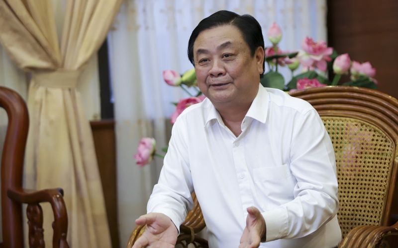 Bộ trưởng Lê Minh Hoan kỳ vọng về ngôi trường cấp 3 duy nhất đang dạy học sinh cách ngửi đất, bắt sâu