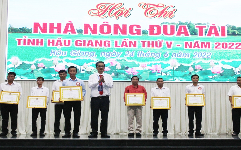 Huyện Châu Thành A xuất sắc giành giải Nhất Hội thi Nhà nông đua tài tỉnh Hậu Giang lần thứ V